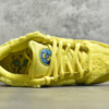 SB Dunk Low Pro QS, yellow - Imagen 3