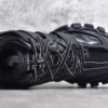 Track, total black - Imagen 3